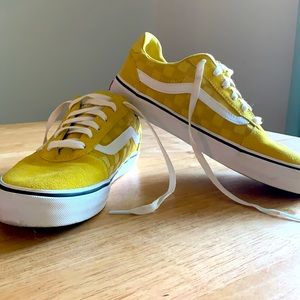Van's Yellow Suede Checkerboard Size US Women 9.0 NWOT